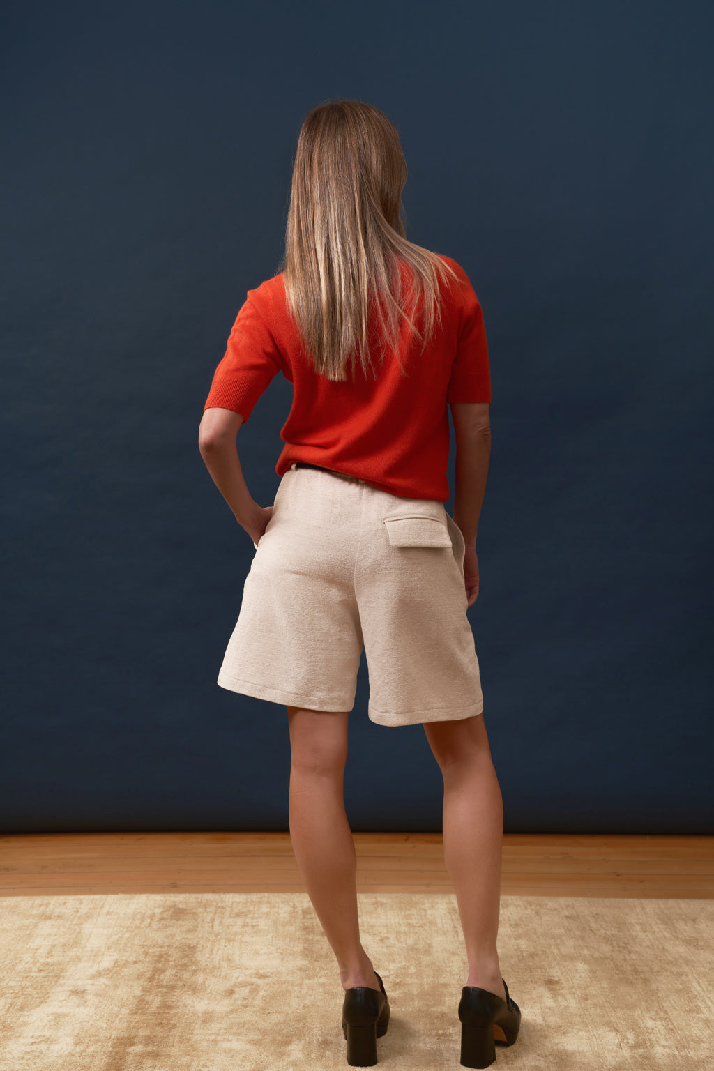 Tailored Shorts in Linen Cotton