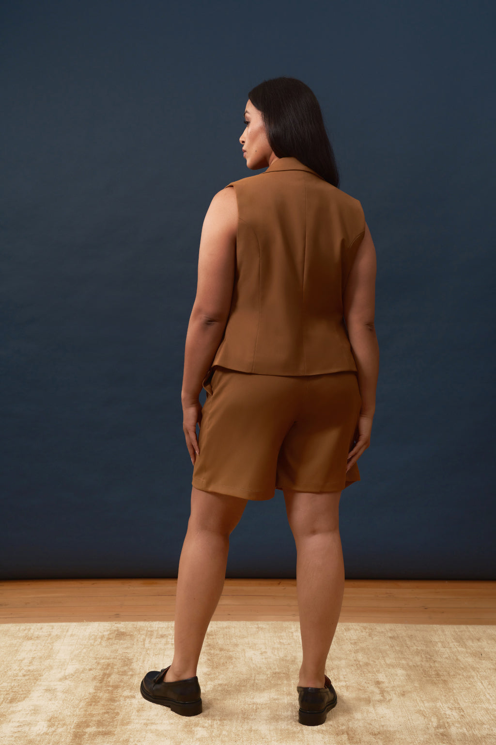 Tailored Shorts in Rayon Polyester