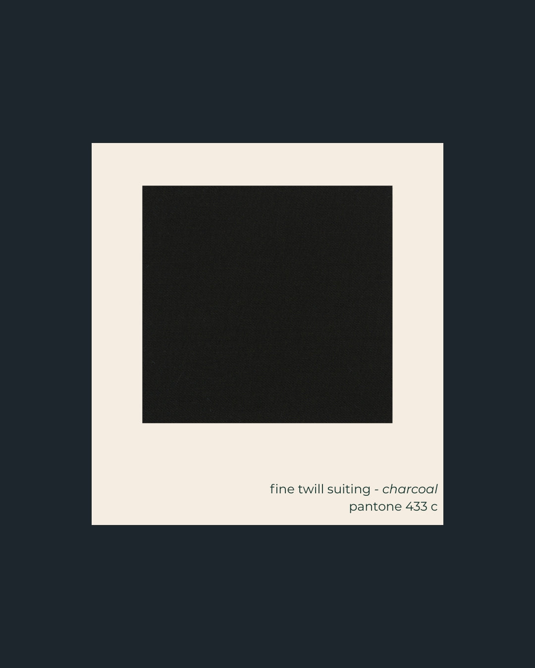 Relaxed Trouser in Rayon Polyester